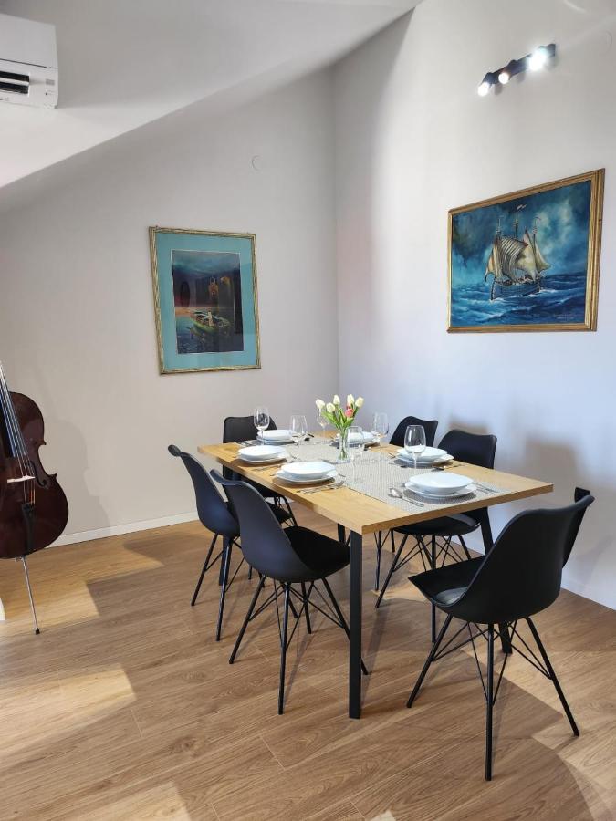 Apartman Libra Kaštela Екстериор снимка