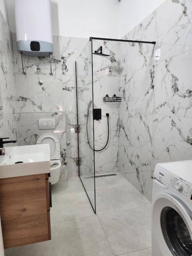 Apartman Libra Kaštela Екстериор снимка