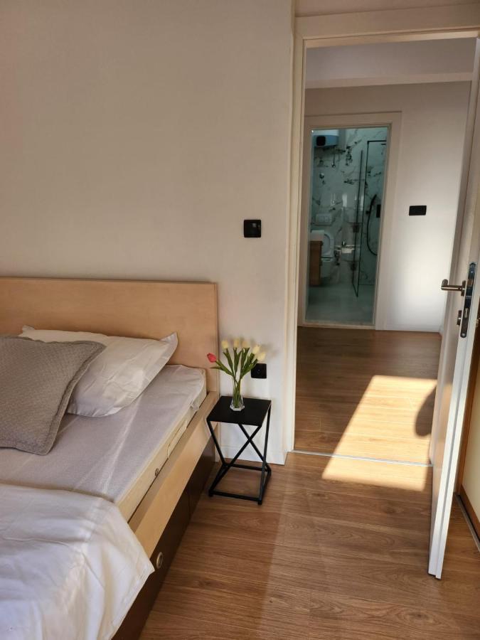 Apartman Libra Kaštela Екстериор снимка