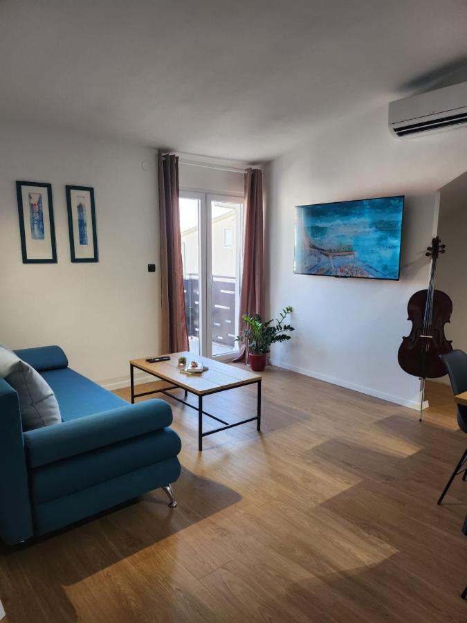 Apartman Libra Kaštela Екстериор снимка
