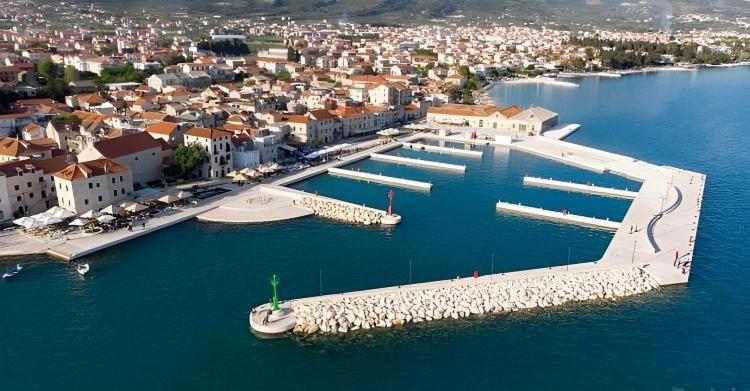 Apartman Libra Kaštela Екстериор снимка