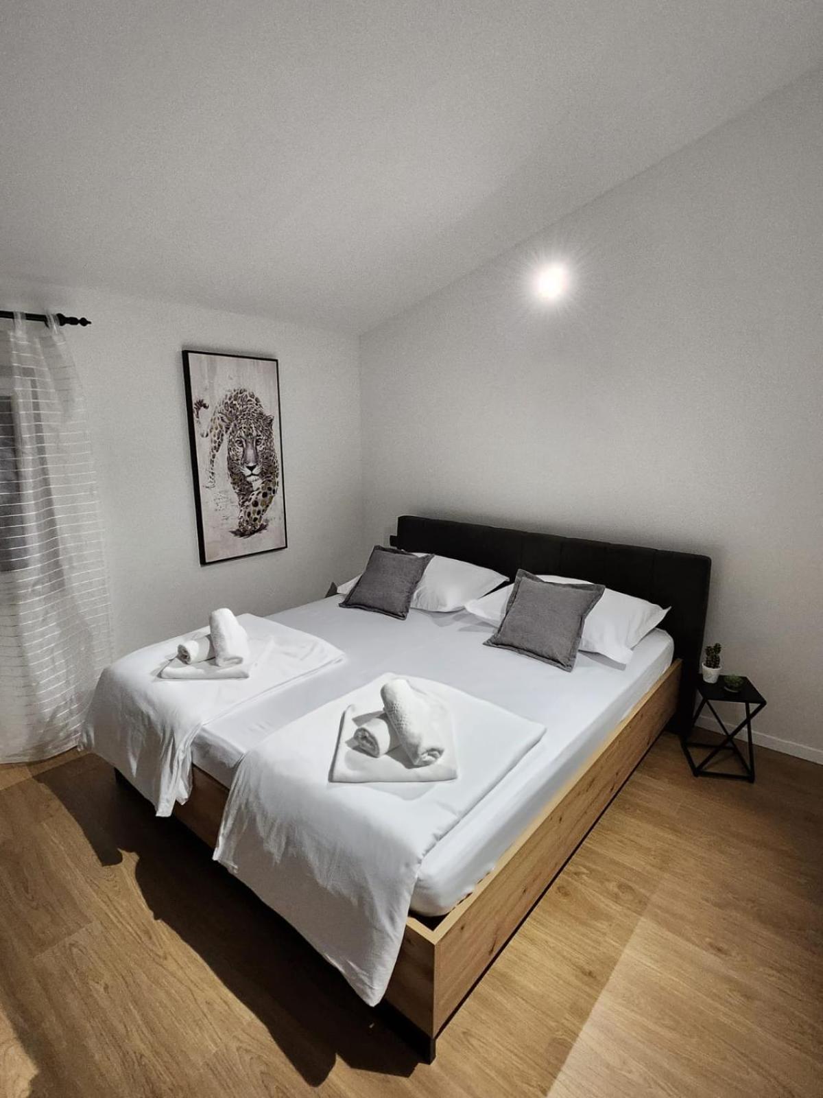 Apartman Libra Kaštela Екстериор снимка